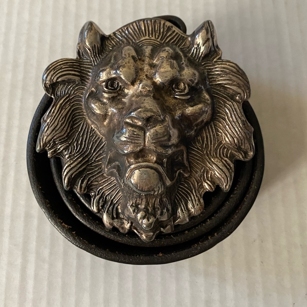 VINTAGE Silver Metal Lion's Head Belt Buckle with Belt Size 34 - Picture 2 of 16